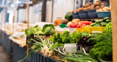 market-concept-with-vegetables_23-2149002415