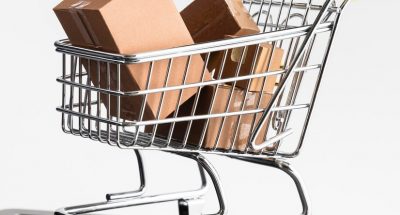 cyber-monday-shopping-sales_23-2148688495