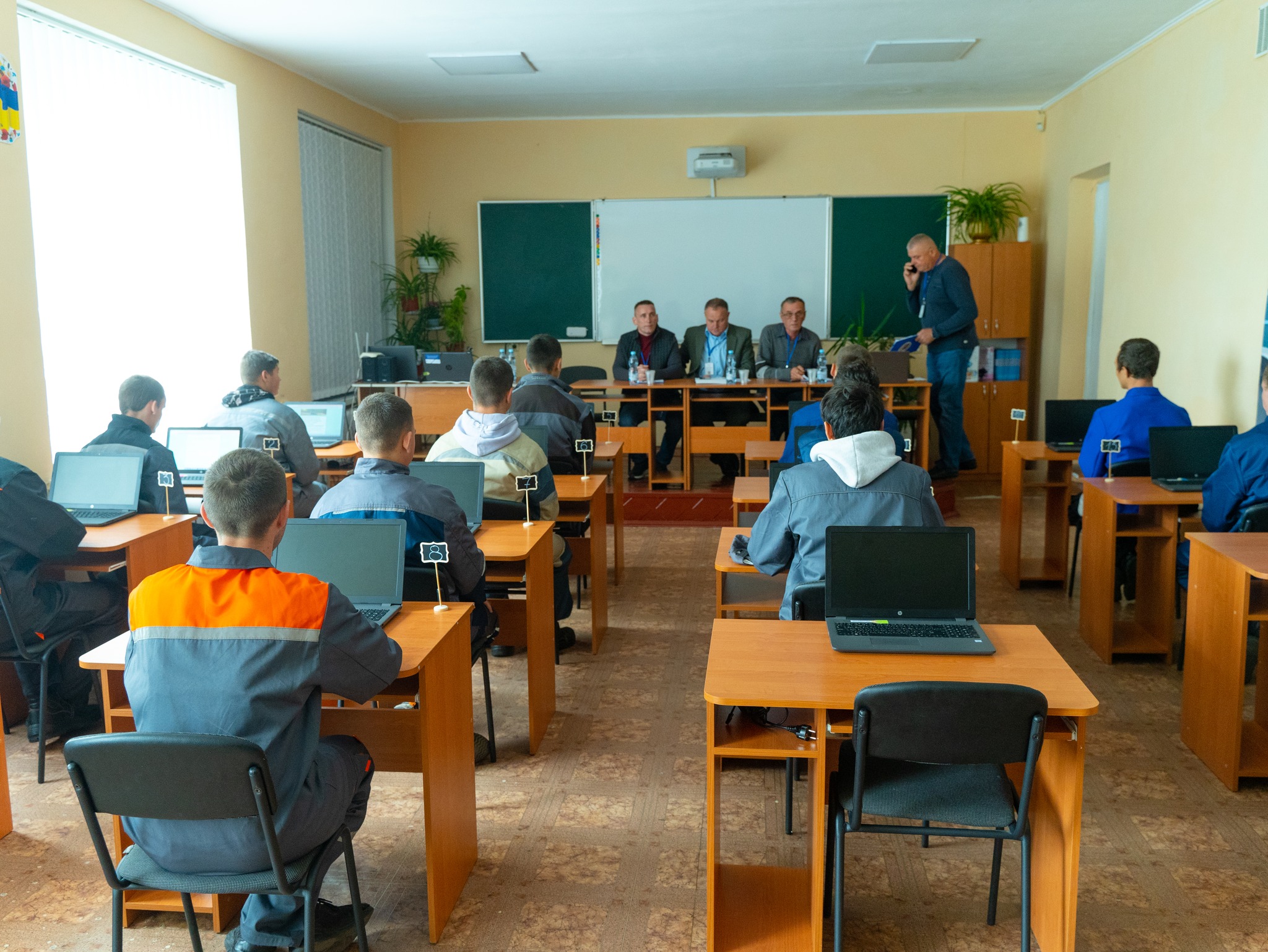 558901797_24535242922802965_2208341289055815448_n