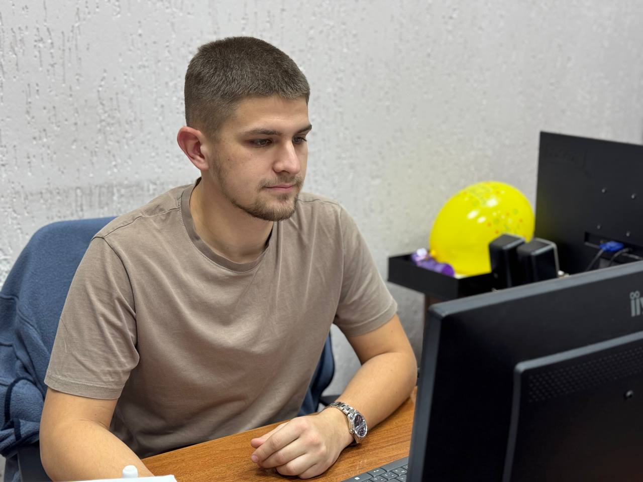 photo_2025-12-03_15-31-00